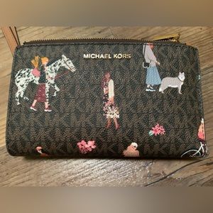Michael Kors Adele Jet Set Girls Logo Smartphone Wallet